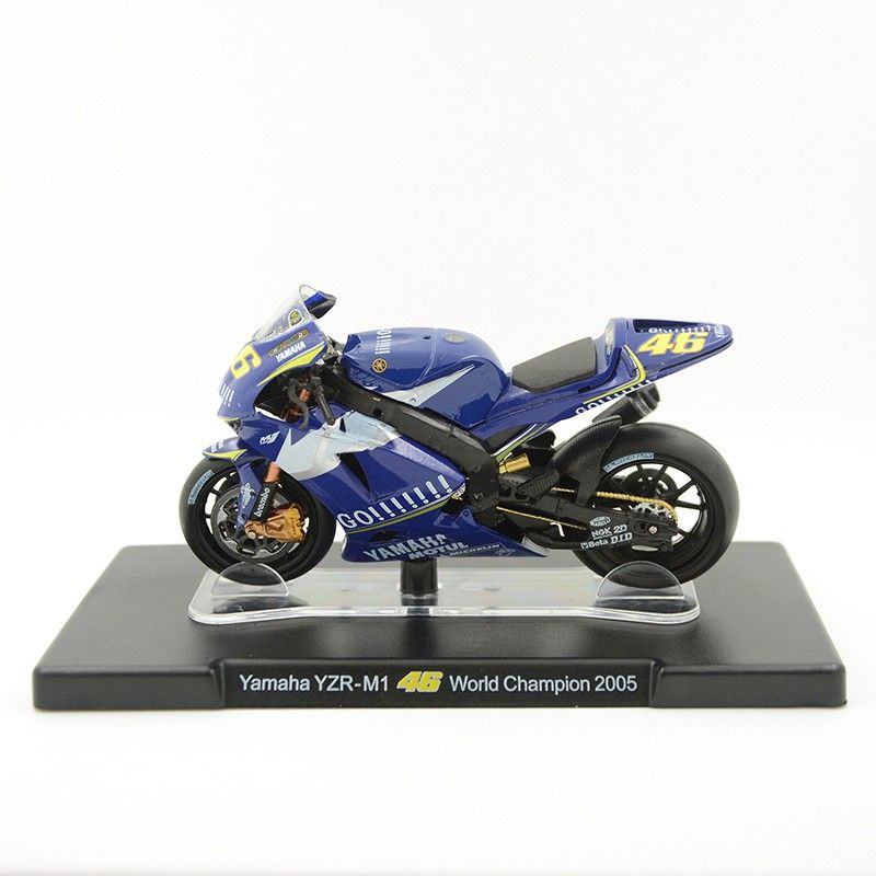 موتور بازی مدل yamaha yzr m1 world champion 2005